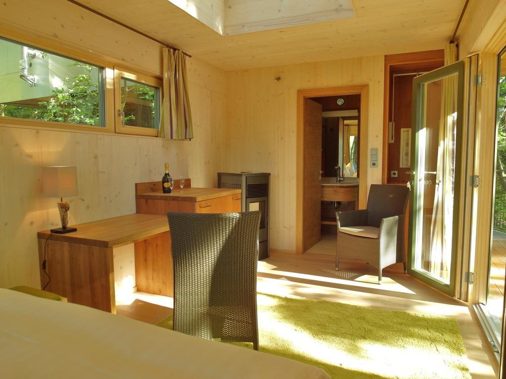 Baumhaus Lodge Schrems Schrems  Стая снимка
